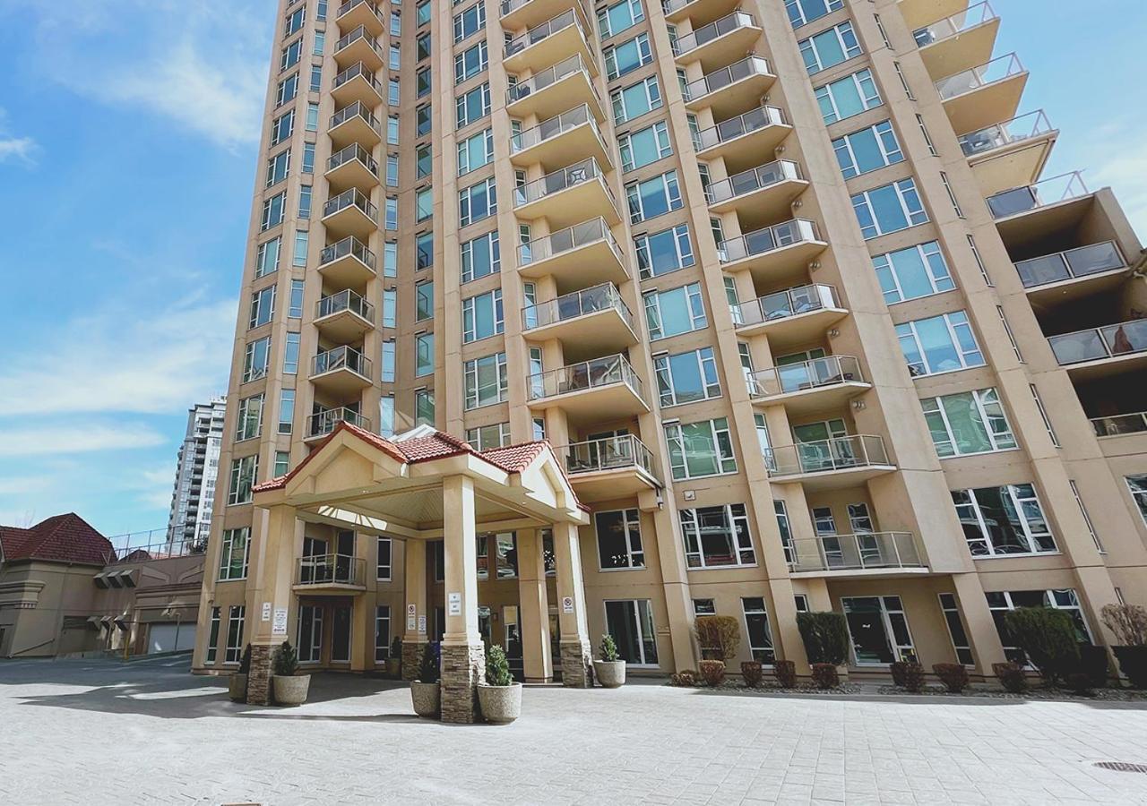 Downtown Waterfront Kelowna Oasis Newly Renovated 2Bed 2Bathアパートメント エクステリア 写真